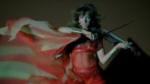 Lindsey Stirling – Evil Twin (Official Music Video)